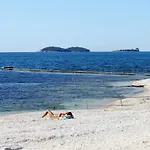 By The Sea - 7733 Апартаменты *